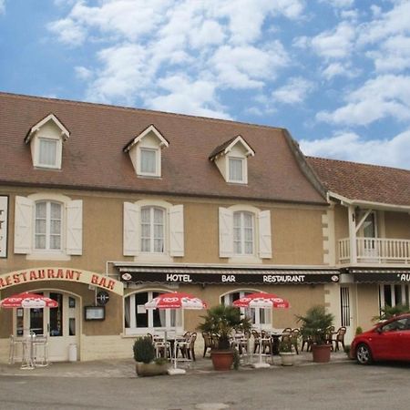 Hotel Peret Denguin エクステリア 写真